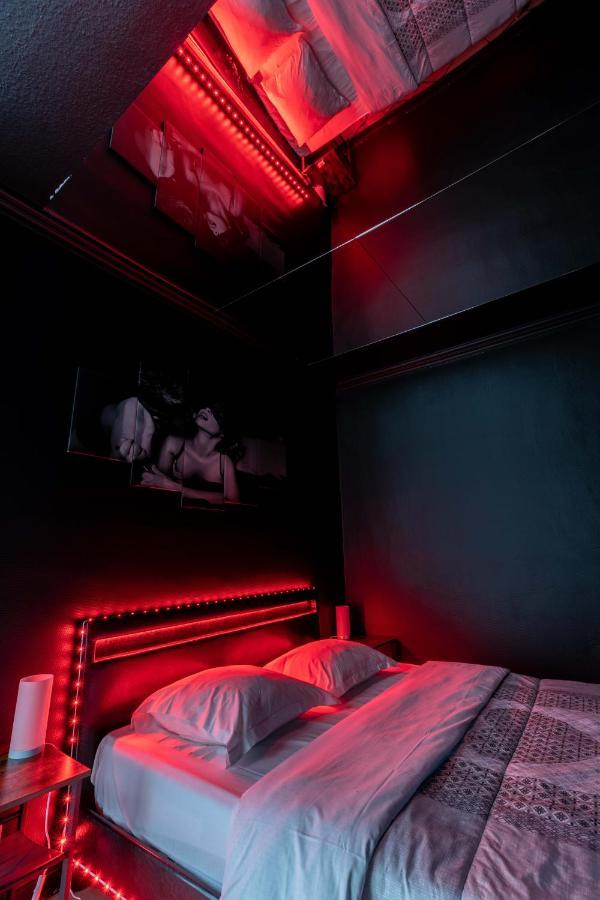 Love Room Ou Pas ! Chamalières Eksteriør billede